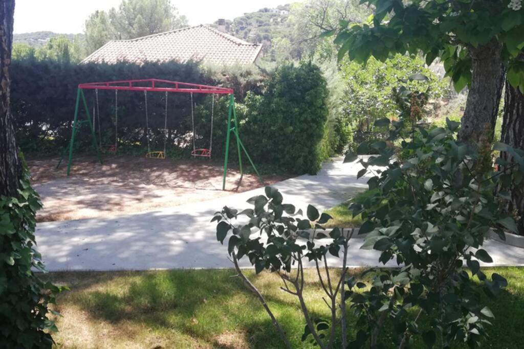 La Casita De Noe Con Vista Al Pantano De San Juan Villa San Martín de Valdeiglesias Eksteriør billede